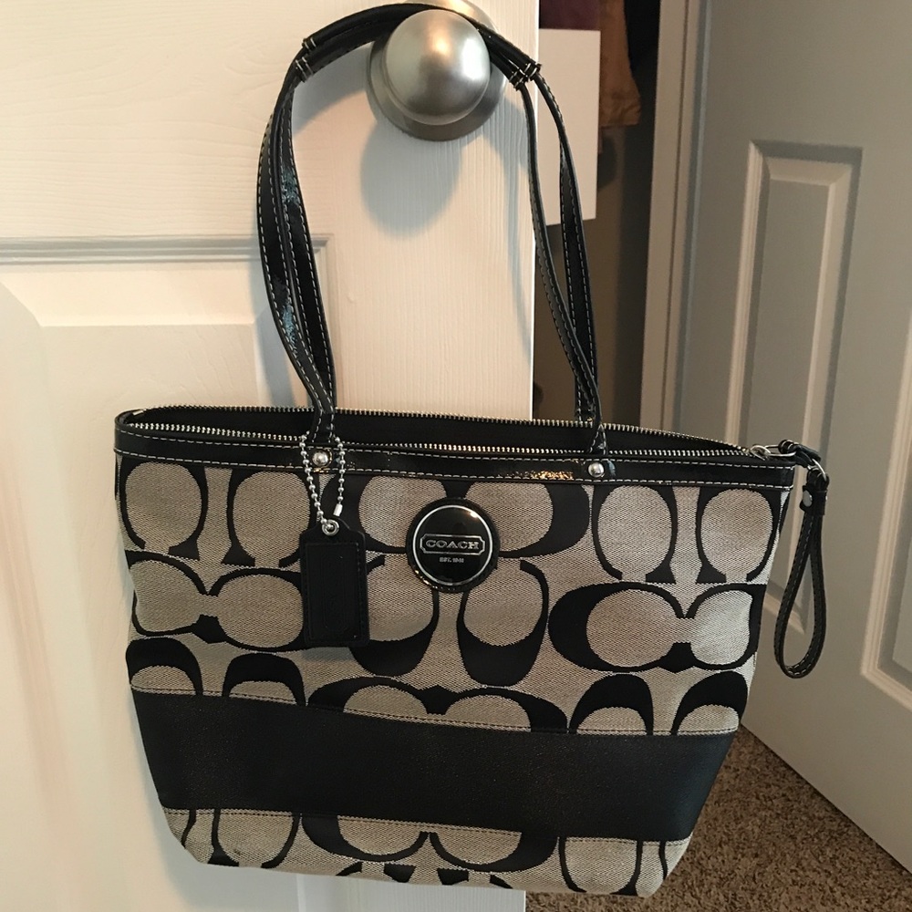 🆕 COACH PURSE 🤩